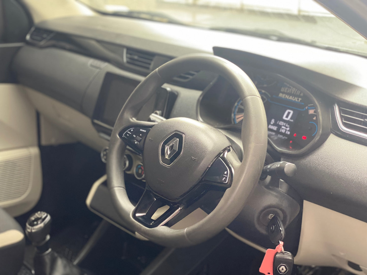 2023 Renault Triber 1.0 Dynamic