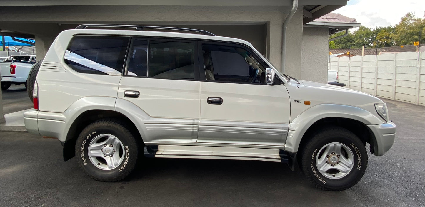 2000 Toyota Land Cruiser Prado VX V6