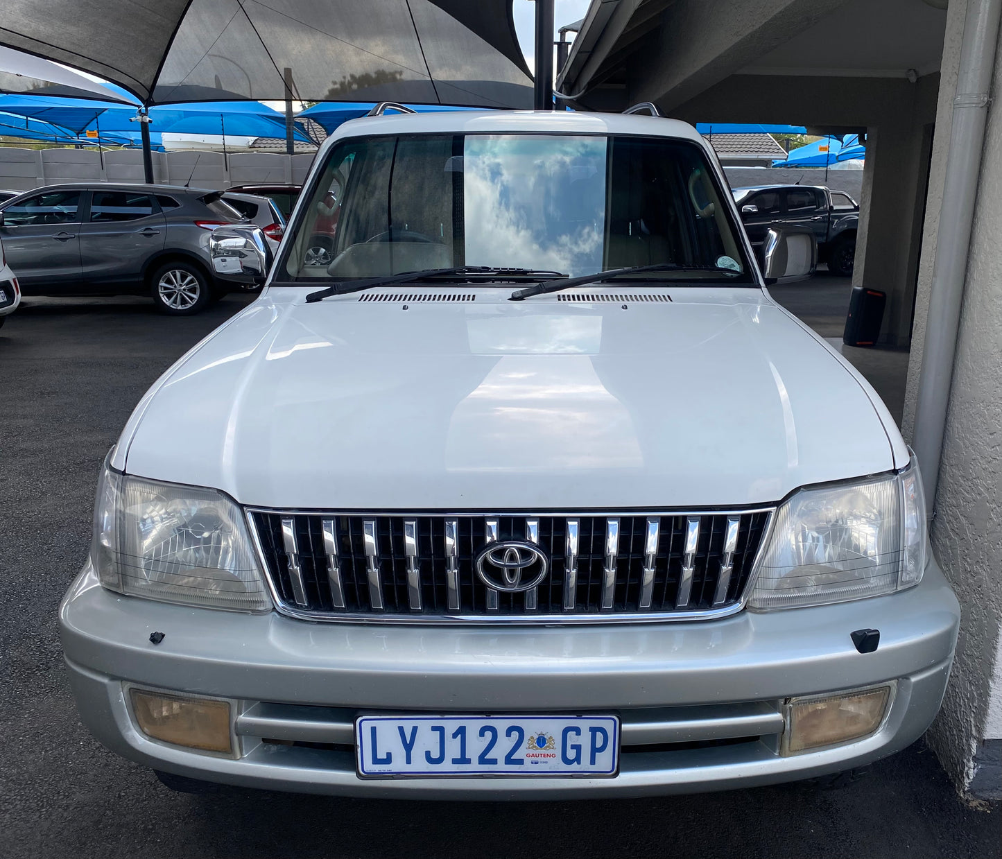 2000 Toyota Land Cruiser Prado VX V6