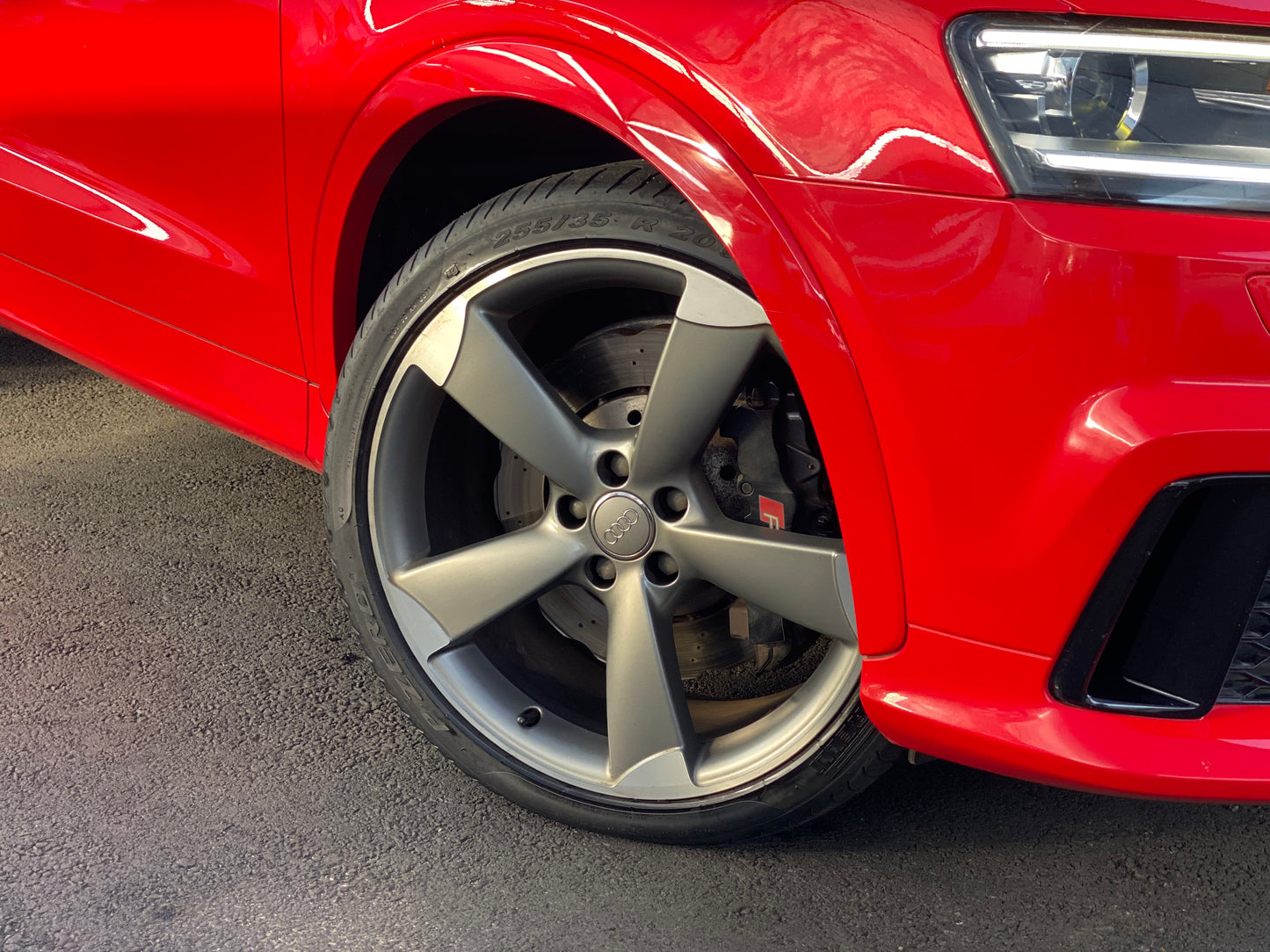 2016 Audi RS Q3 2.5 Quattro