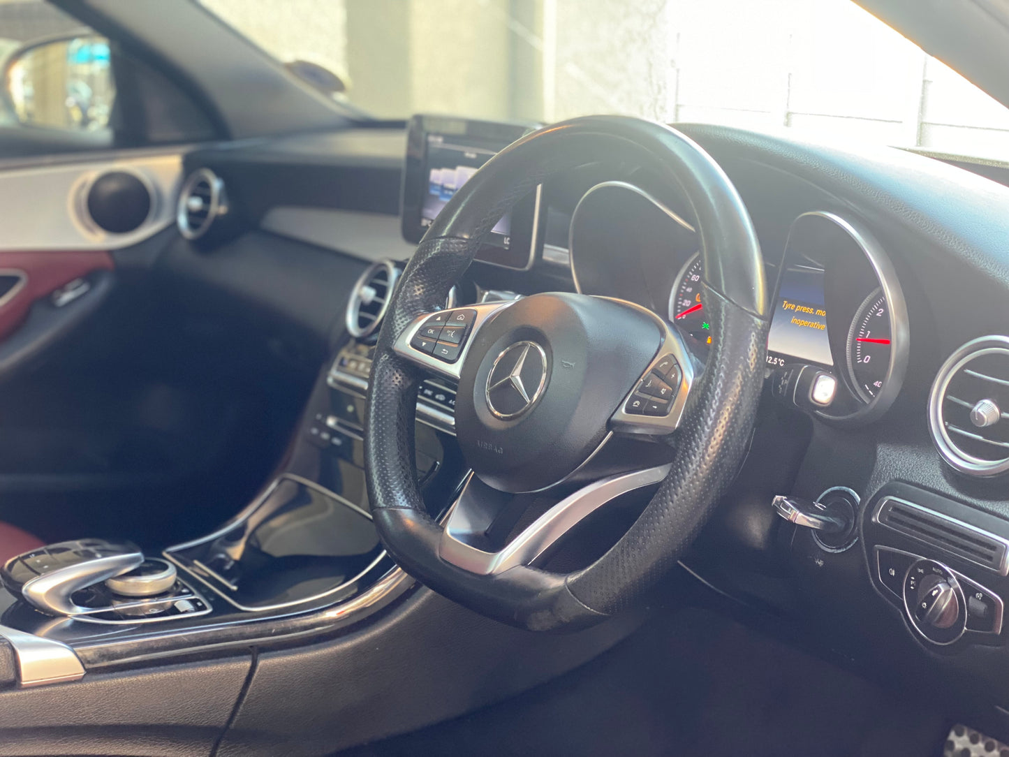 2017 Mercedes-Benz C200 AMG Line