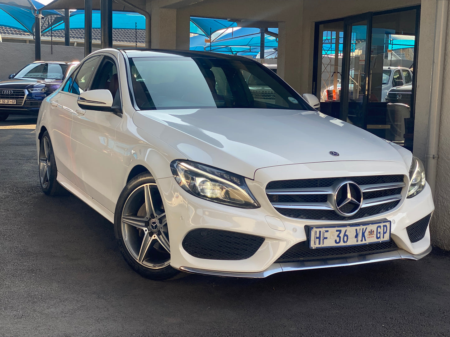 2017 Mercedes-Benz C200 AMG Line